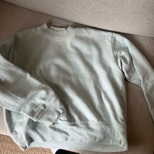 TARGET a new day. Women’s size M crewneck pullover
